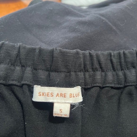 Skies Are Blue Black Pencil Skirt with Scallop Hem - Picture 8 of 9